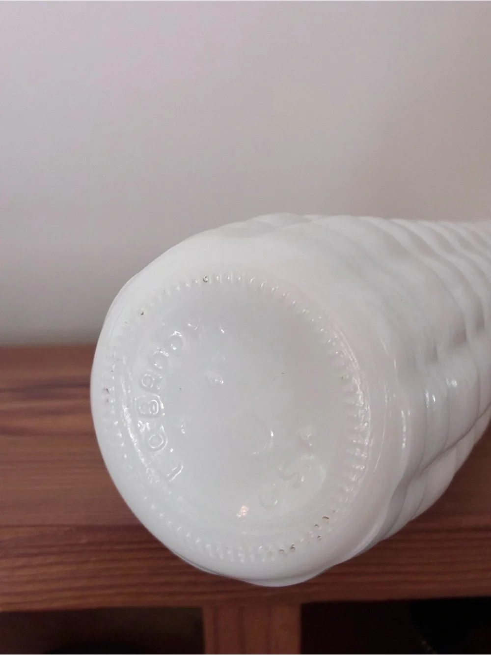 E.O.BRODY CO. MILK GLASS VASE